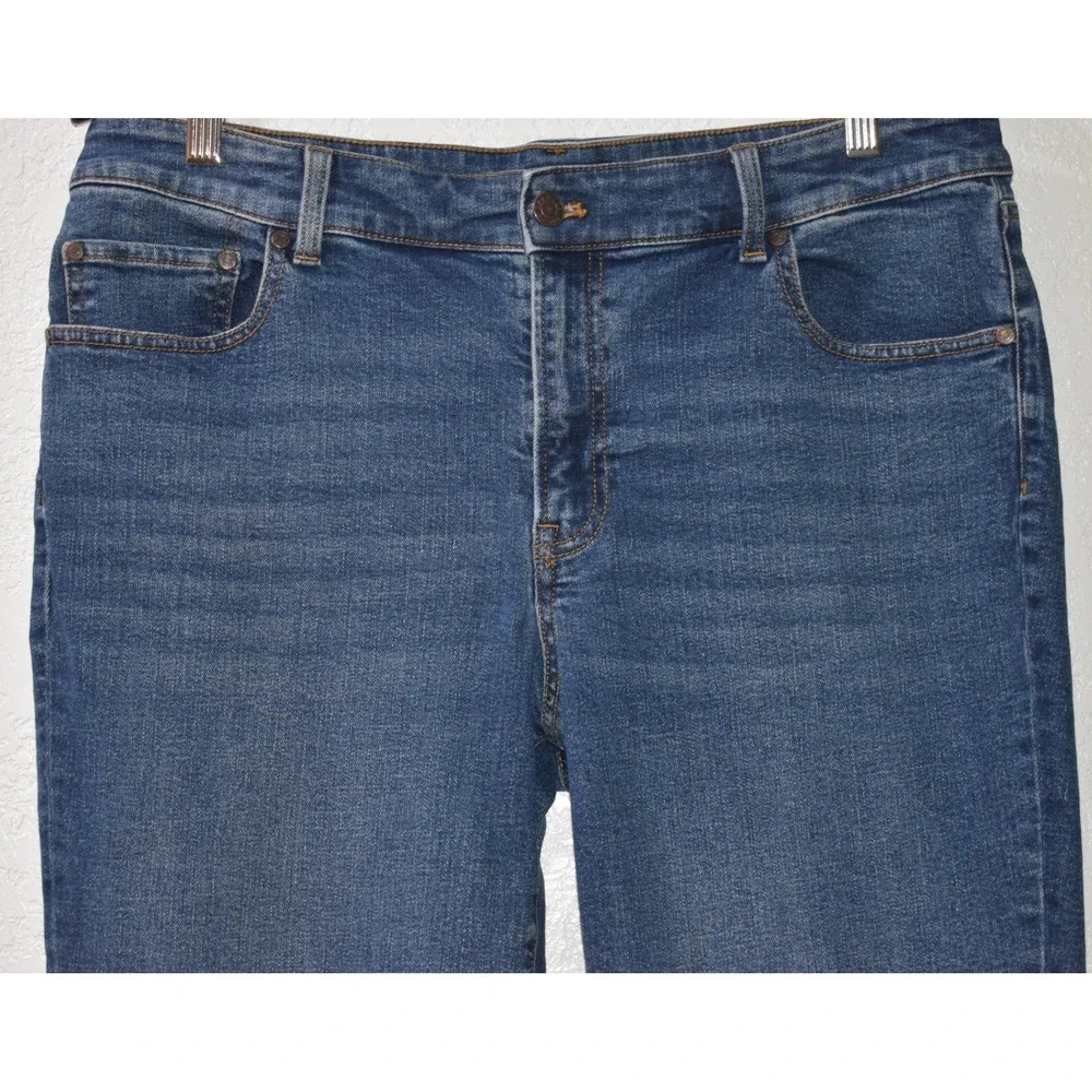 Talbots Everyday Relaxed Jean 14P Comfy Cotton Stretch 5-Pocket Soft Blue Denim